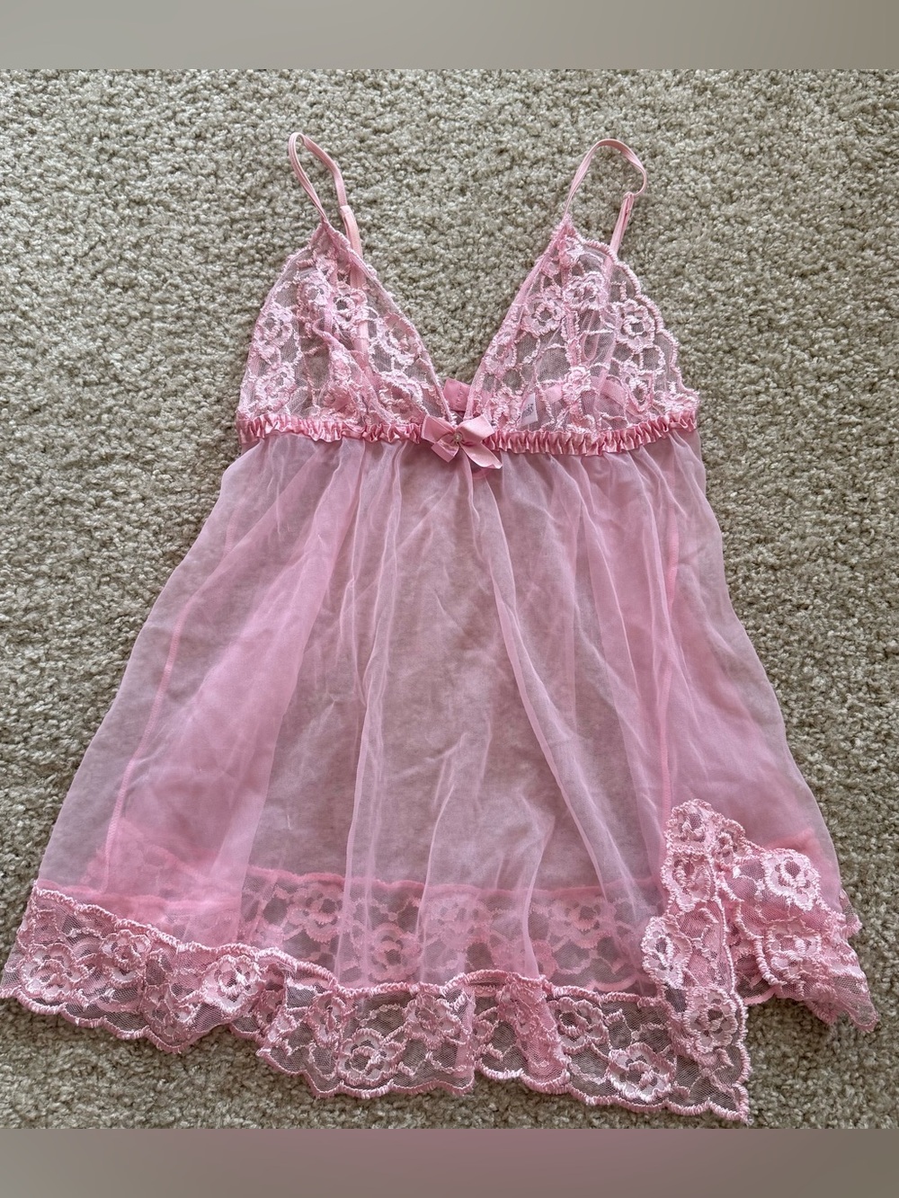 Vintage Frederick's of Hollywood Pink Sheer Lace Babydoll Chemise elegant lovely